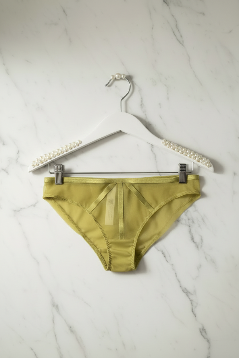 Chartreuse slip op hanger
