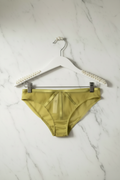 Chartreuse slip op hanger